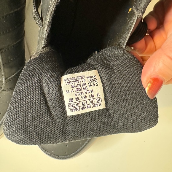 Adidas Neo - Picture 2 of 2